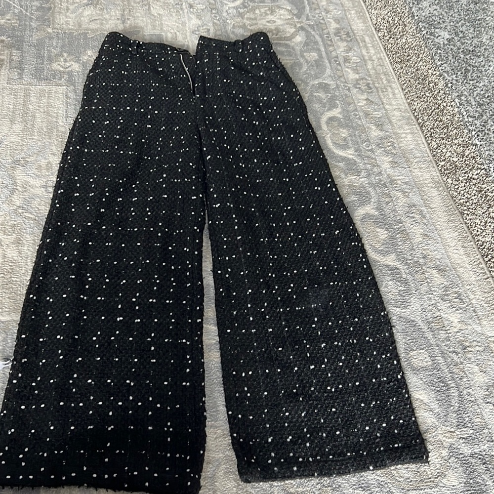 Black tweed wide leg crop pants size medium